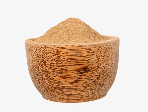 棕色容器豹纹装满姜糖沙的木制碗实物